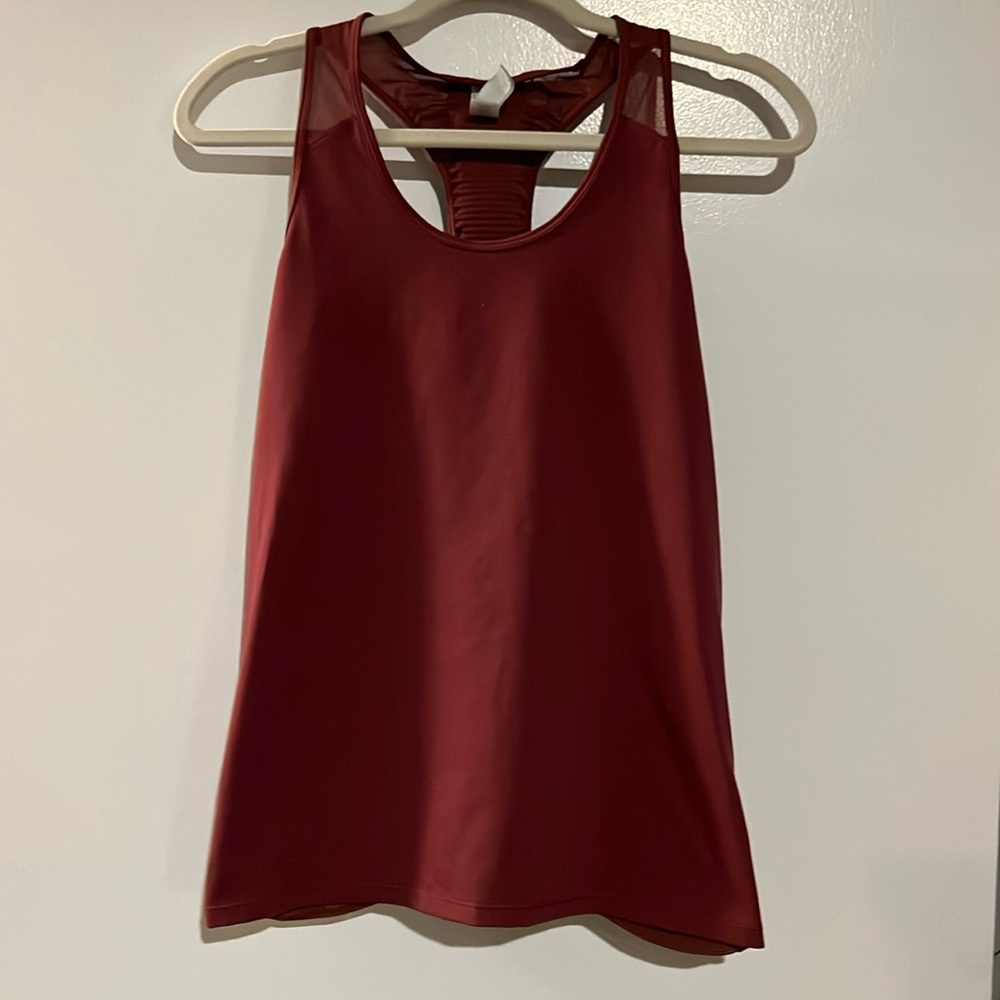 Athleta medium razor back tank top. Gorgeous